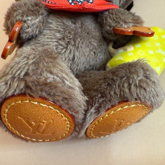 LV Louis Bear Bag Charm Brown Cowboy - Picture 9 of 10
